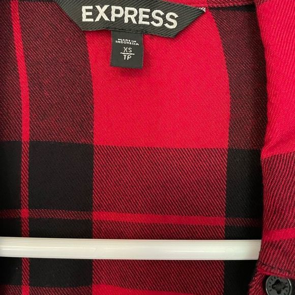 Express Plaid Top - Picture 10 of 10